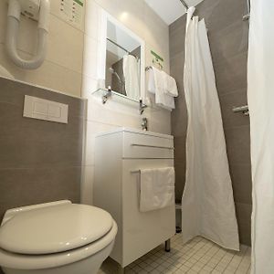 Dreibettzimmer
